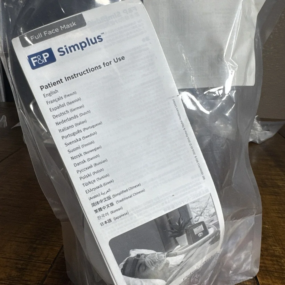 F & P Simplus Full Face Mask Small 400HC584 NEW & SEALED